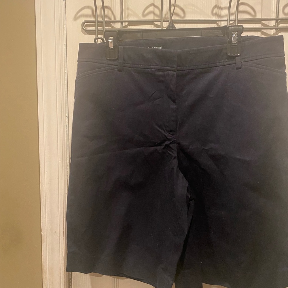 Talbots The Perfect Shorts Bermuda Size 16